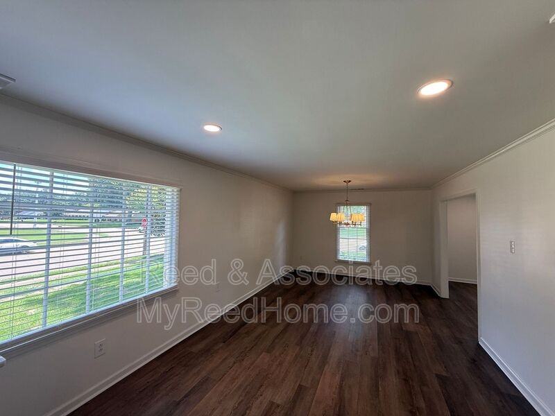 7954 Neshoba Rd - Photo 7 of 23