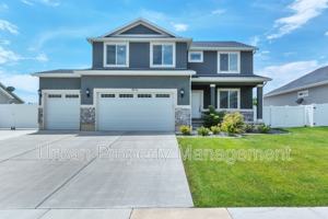 featured image of 3711 W Creek Meadow Rd