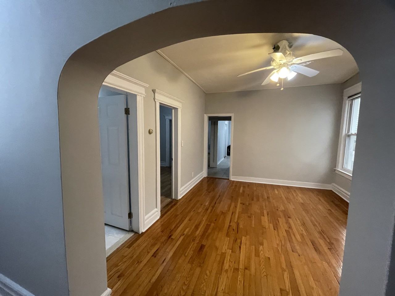 409 Hamilton St #1 - Photo 4 of 9