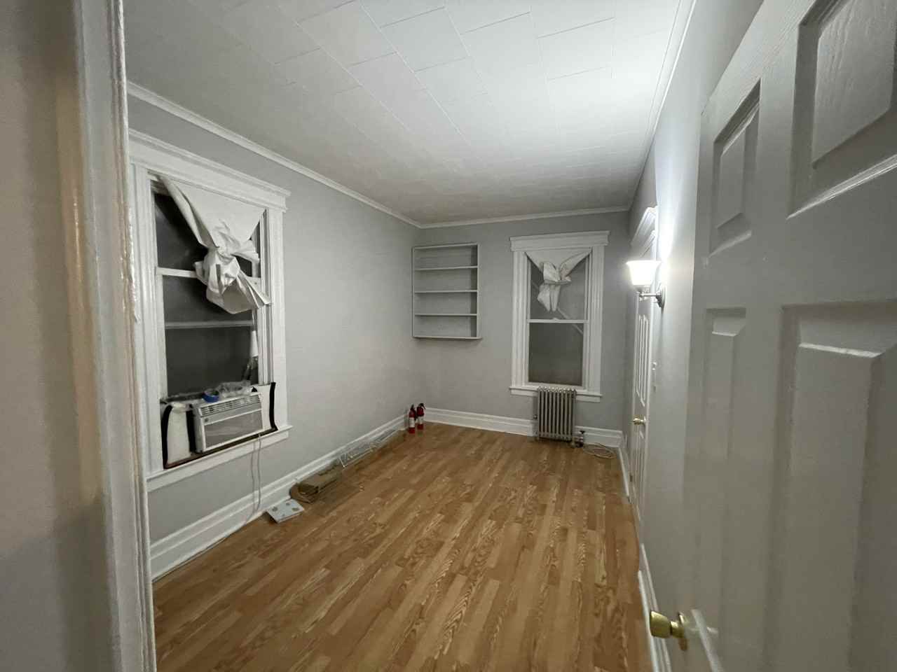 409 Hamilton St #1 - Photo 7 of 9