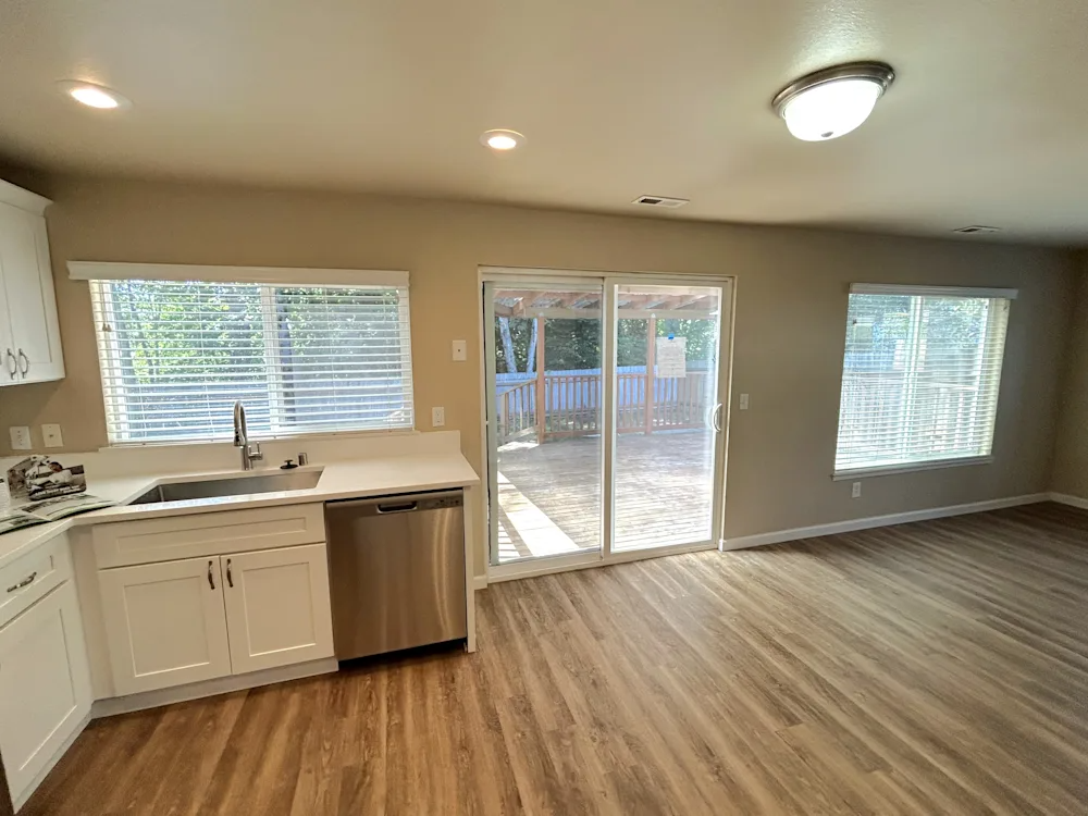 3481 Milton St N #NA - Photo 6 of 12