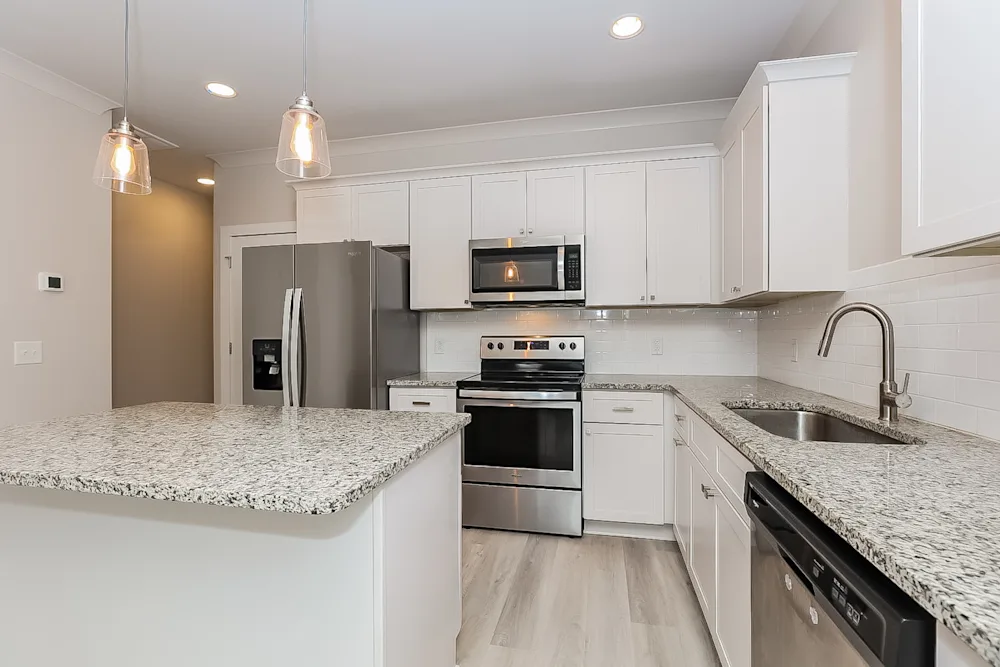 827 Ashland Place Dr #NA - Photo 2 of 11