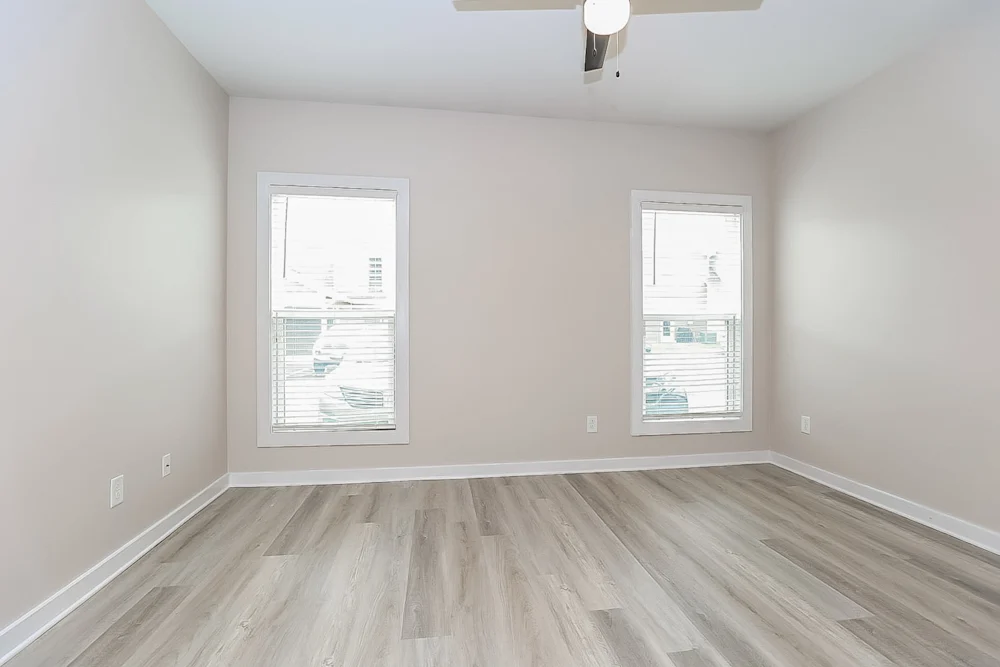 827 Ashland Place Dr #NA - Photo 4 of 11
