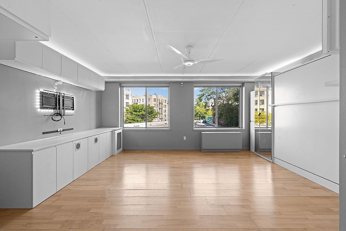 715 Fox St #6L - Photo 2 of 12
