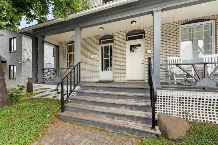293 Olmstead St - Photo 4 of 30