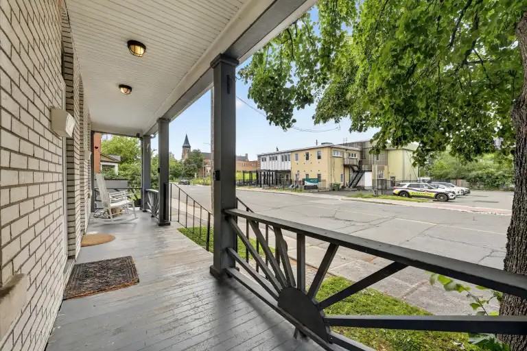 293 Olmstead St - Photo 6 of 30