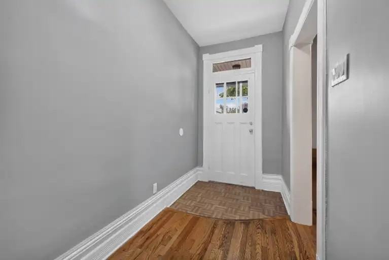 293 Olmstead St - Photo 7 of 30