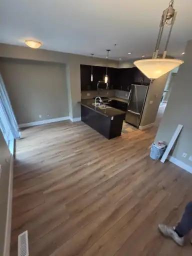 212 Brookes St #212 - Photo 3 of 24