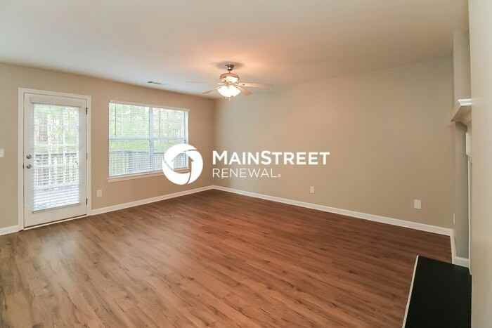 7313 Spoleto Loop - Photo 2 of 17
