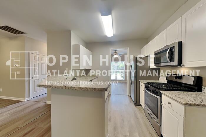 105 Cottage Oaks Ln - Photo 7 of 20