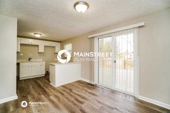 6710 Skywae Dr - Photo 7 of 16