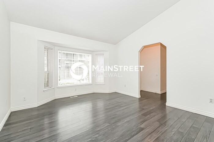 9905 141st St E - Photo 4 of 16