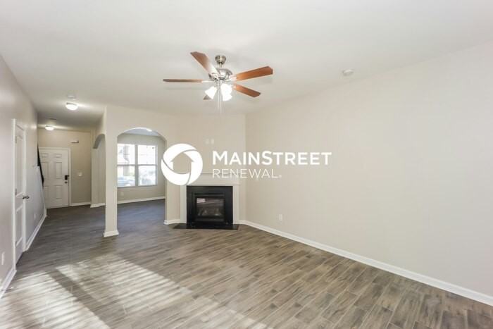 5693 Grande River Rd - Photo 5 of 17