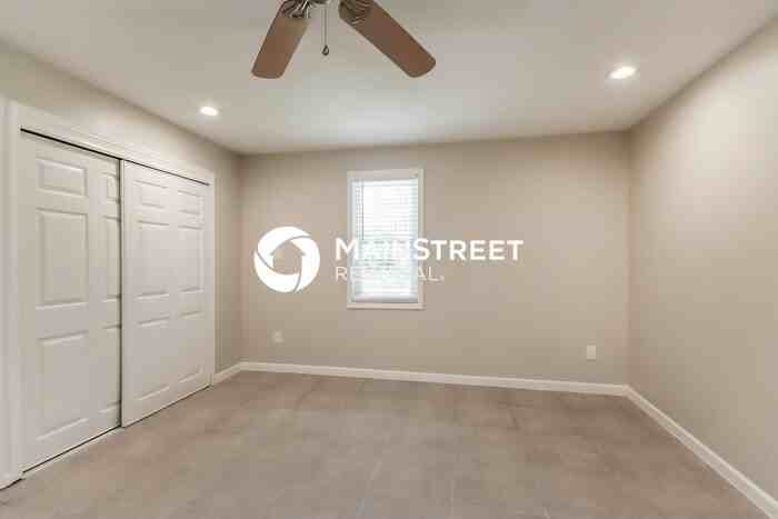 24518 Pine Canyon Dr - Photo 7 of 16