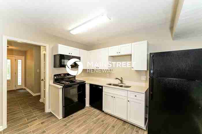 21 Juliana Ct - Photo 7 of 17