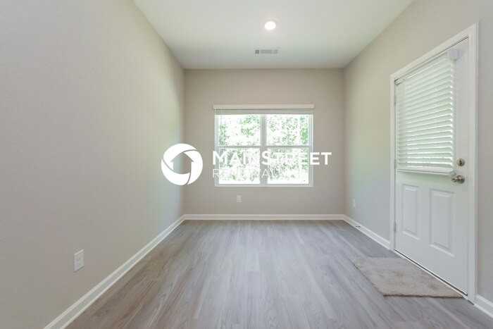 120 Ashley Trce - Photo 5 of 16
