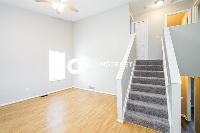 1623 Butterfly Ct - Photo 5 of 18