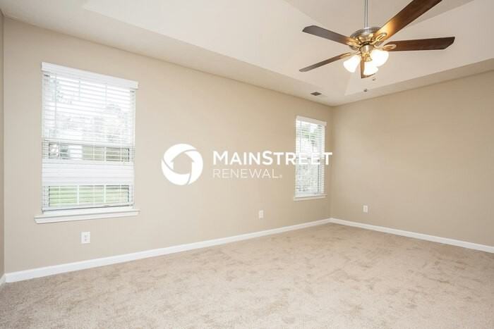 939 Longbranch Ln - Photo 7 of 17