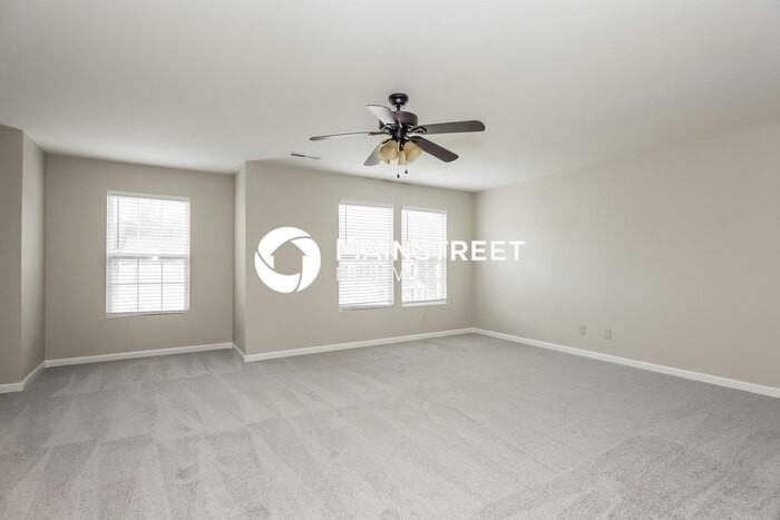 3325 Aldwych Way - Photo 7 of 17