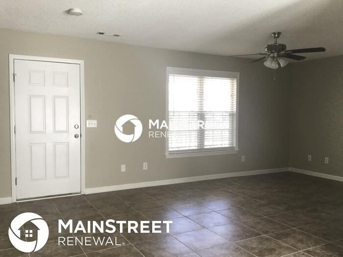 5111 Windsbury Ridge Rd - Photo 4 of 14