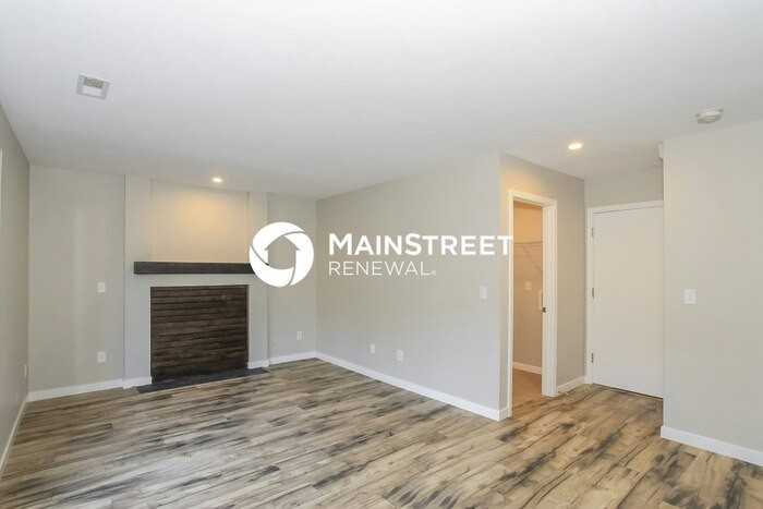 7603 153rd St E - Photo 5 of 16