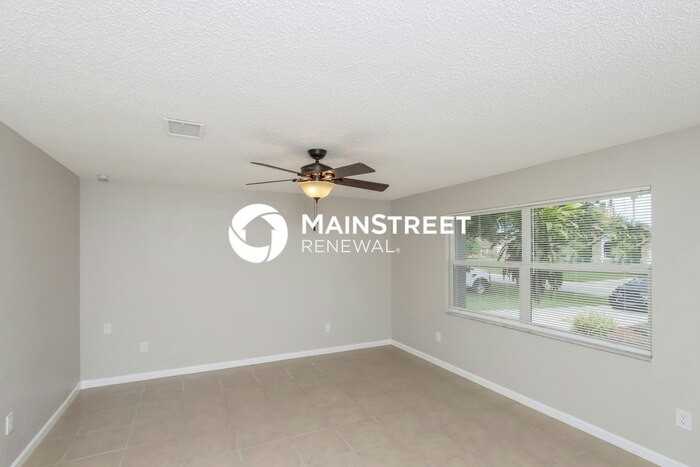 1320 Mann Ave Nw - Photo 4 of 16