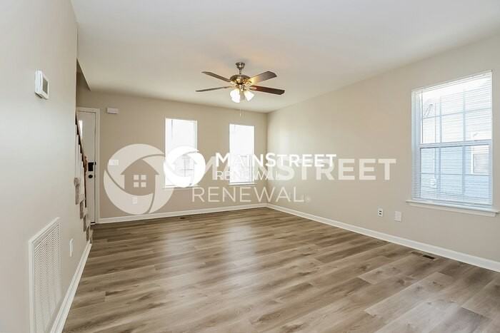 4841 Terragon Trl - Photo 4 of 17
