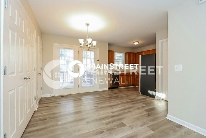 4841 Terragon Trl - Photo 6 of 17