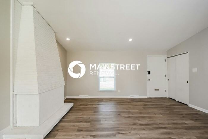 2208 Hudson Rd - Photo 4 of 16
