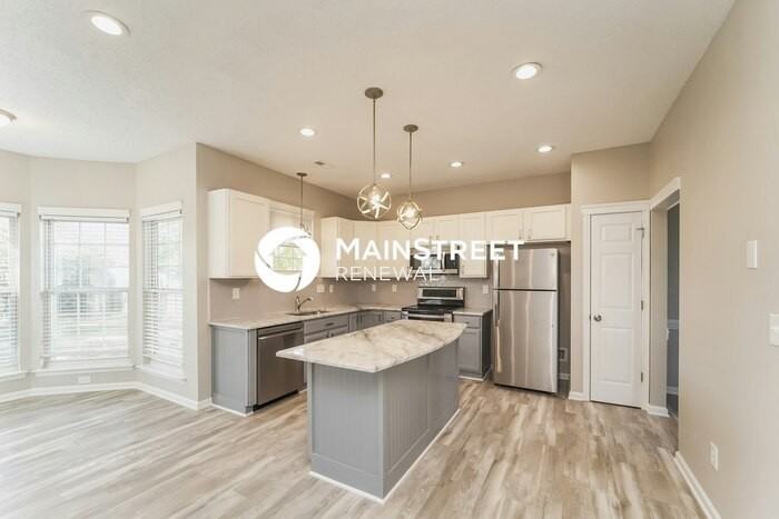 7533 Sparkleberry Dr - Photo 7 of 17