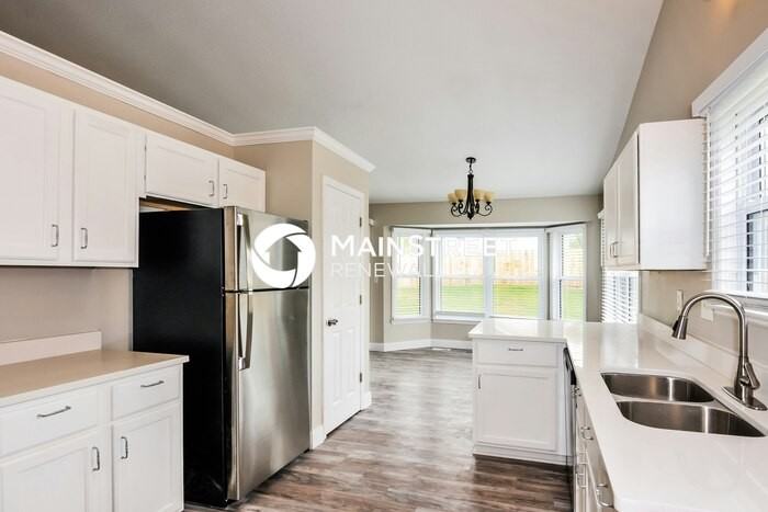 169 Winding Woods Dr - Photo 7 of 17