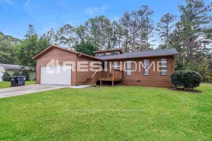 2660 Sheffield Ct Sw - Photo 2 of 17