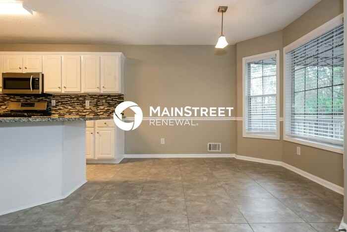300 Daileys Plantation Dr - Photo 3 of 15