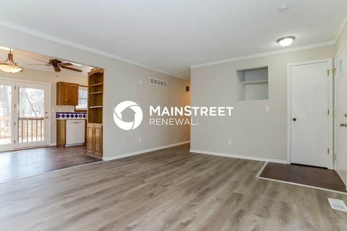 8707 Nw 83rd Ter - Photo 7 of 17
