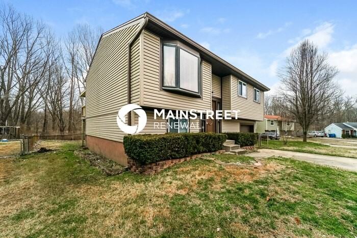 11021 Neptune Pl - Photo 4 of 17