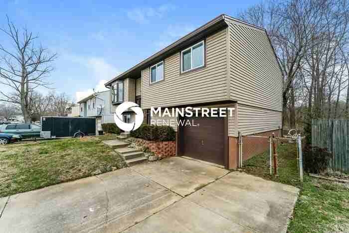 11021 Neptune Pl - Photo 5 of 17