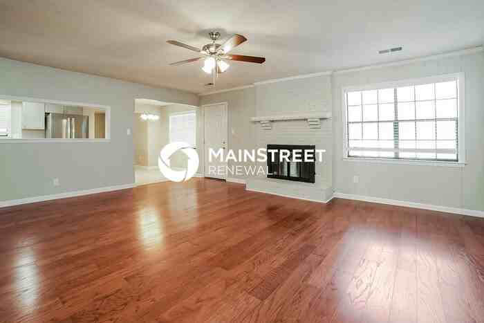 6720 Slash Pine Dr - Photo 5 of 16