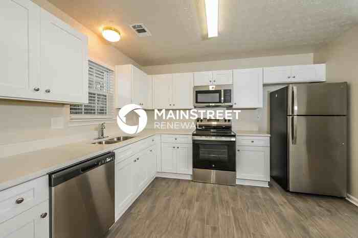 270 Victoria Blvd - Photo 6 of 18