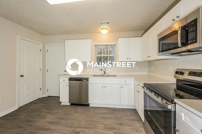 270 Victoria Blvd - Photo 7 of 18