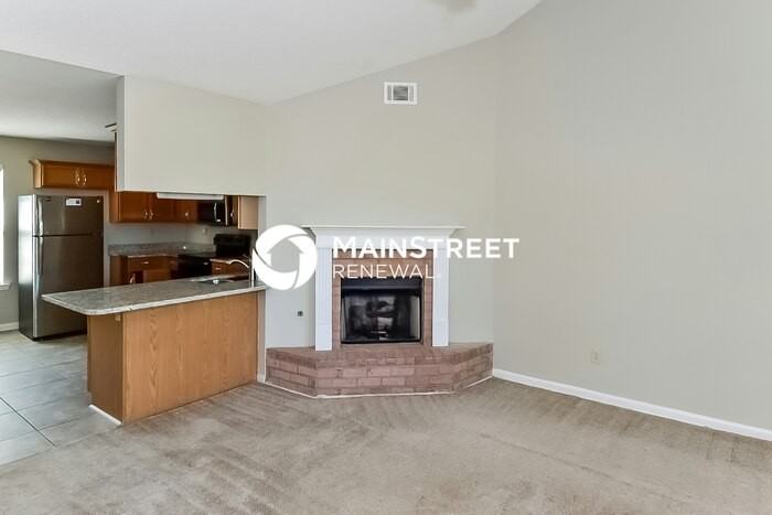 4079 Shadow Oaks Dr - Photo 4 of 16