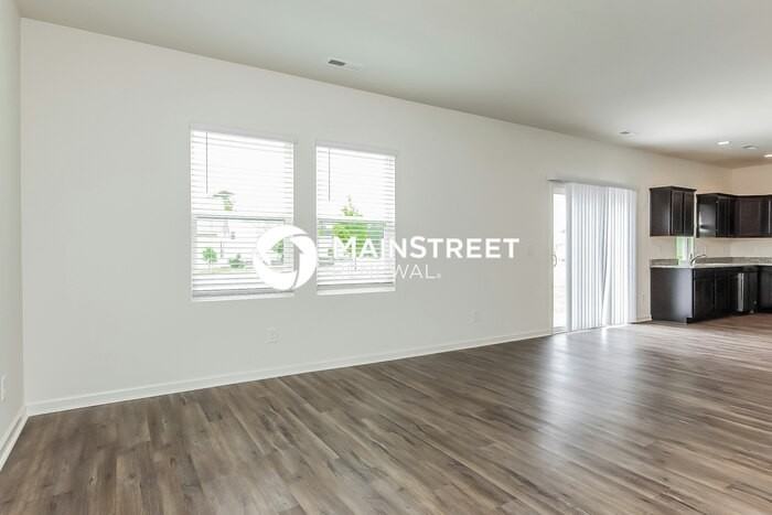 125 Quincy Meadow Ave - Photo 4 of 17