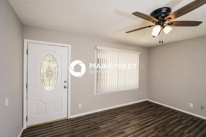 6007 Halma Dr - Photo 5 of 16