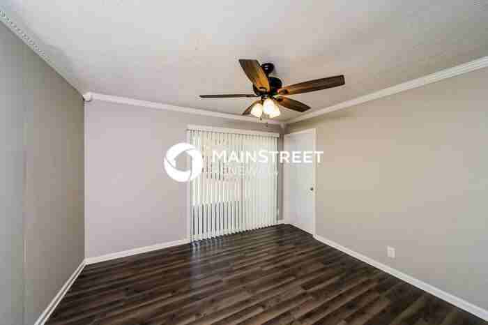 6007 Halma Dr - Photo 6 of 16