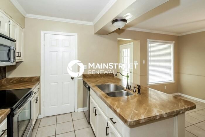 1628 Ranmar Dr - Photo 7 of 16