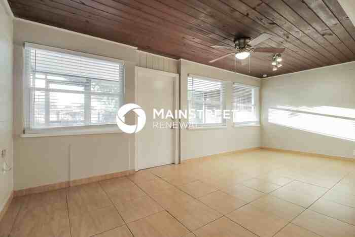 28 S Oxalis Dr - Photo 7 of 19