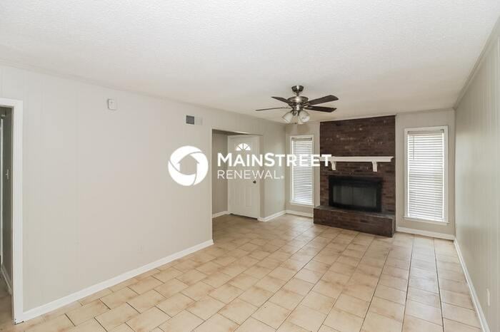 5609 Pathway Cir - Photo 4 of 14