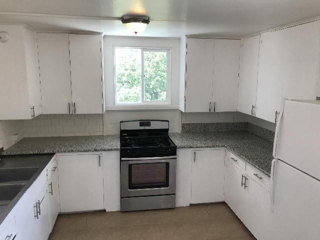2512 Kapiolani Blvd - Photo 2 of 5
