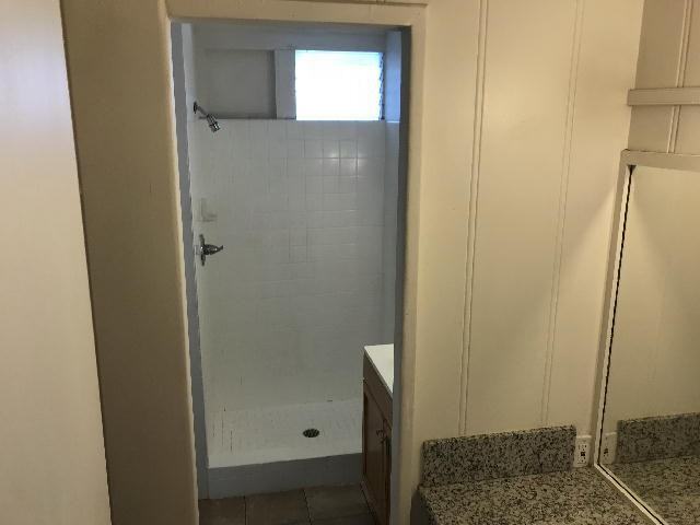 2512 Kapiolani Blvd - Photo 4 of 5