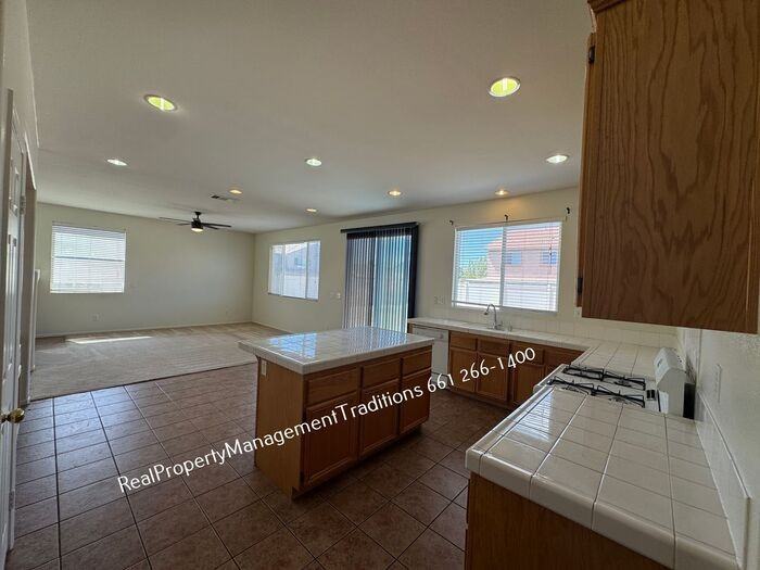 6323 Catania Ct - Photo 6 of 25