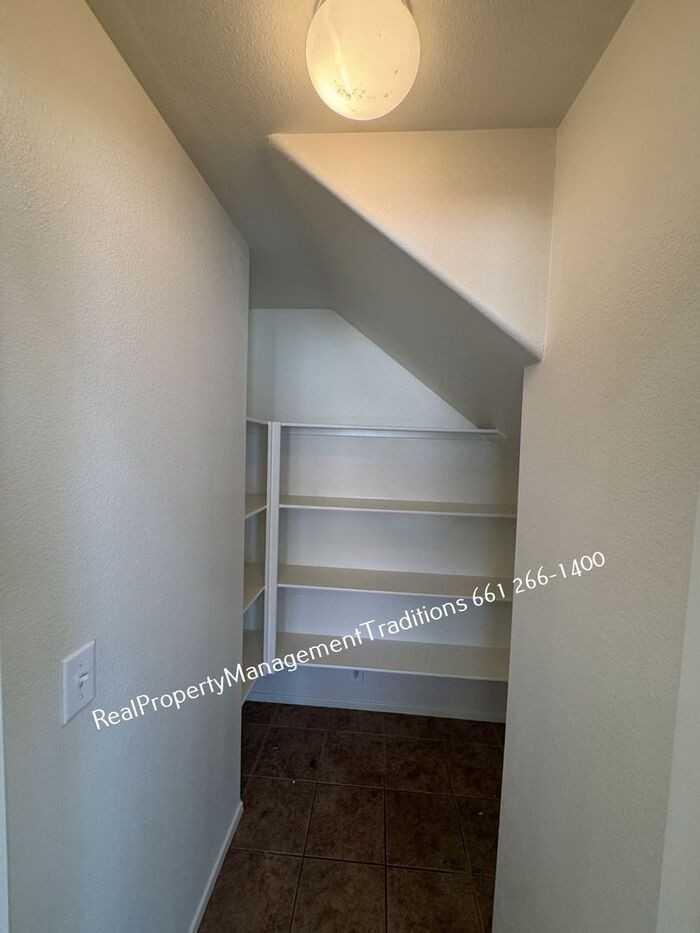 6323 Catania Ct - Photo 7 of 25